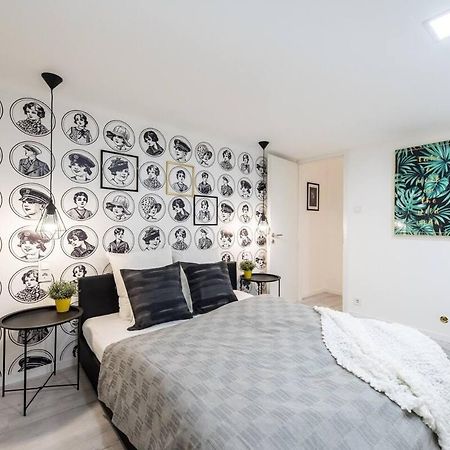 Renovated Design Apartment Close To The Danube Budapest Bagian luar foto