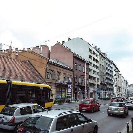 Renovated Design Apartment Close To The Danube Budapest Bagian luar foto