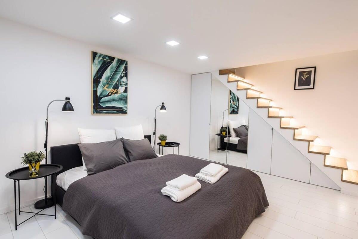 Renovated Design Apartment Close To The Danube Budapest Bagian luar foto