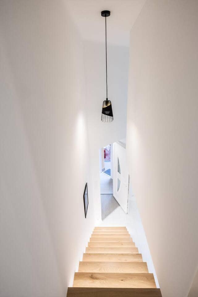 Renovated Design Apartment Close To The Danube Budapest Bagian luar foto